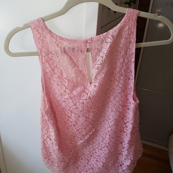 Lace tank top - Picture 2 of 2
